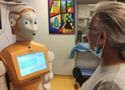 ربات های یاری رسان به بیماران در بیمارستان ها مستقر می شوند